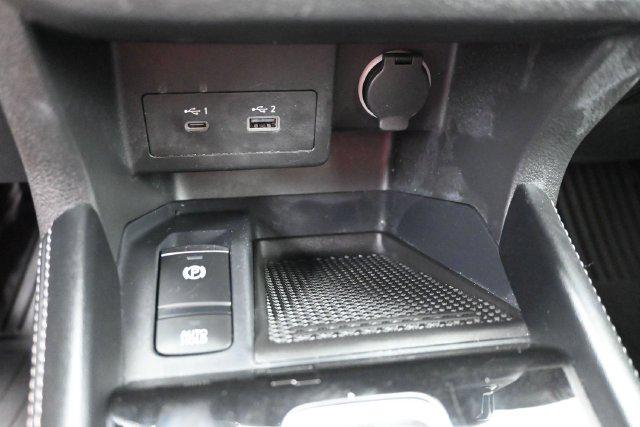 2023 Nissan Kicks SR Xtronic CVT