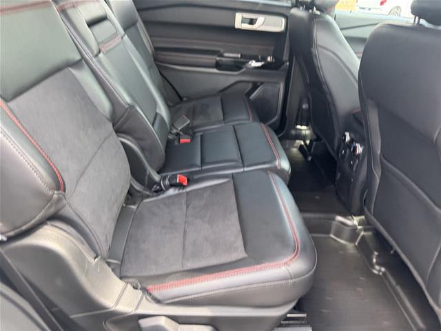 2024 Ford Explorer ST-Line
