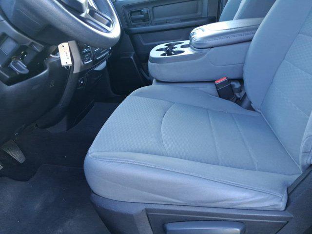 2019 Ram 1500 Big Horn/Lone Star Crew Cab 4x4 57 Box