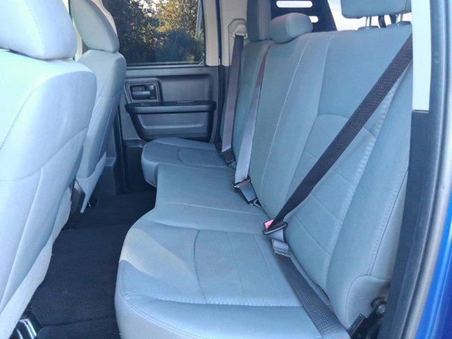 2019 Ram 1500 Big Horn/Lone Star Crew Cab 4x4 57 Box