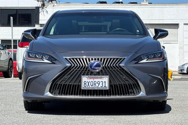 2021 Lexus ES ES 300h Luxury