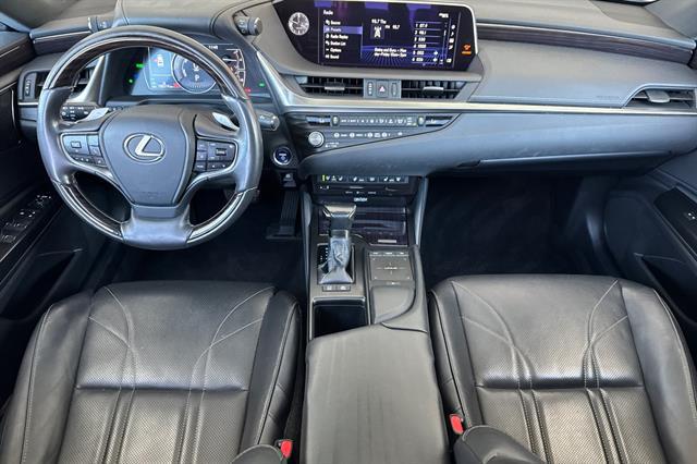 2021 Lexus ES ES 300h Luxury