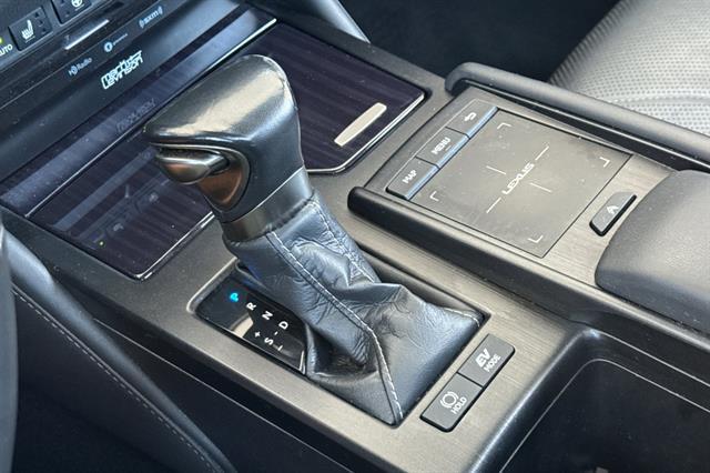 2021 Lexus ES ES 300h Luxury