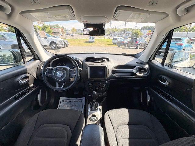 2022 Jeep Renegade Latitude 4x4 2022 Jeep Renegade Latitude 4x4