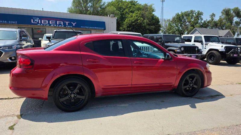 2014 Dodge Avenger SE