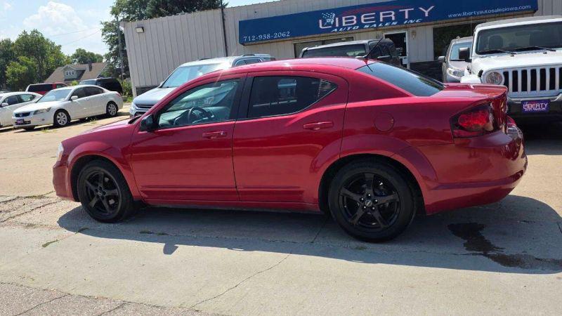 2014 Dodge Avenger SE