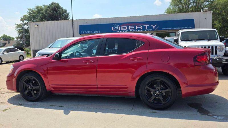 2014 Dodge Avenger SE