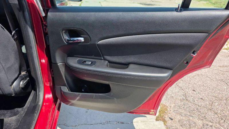 2014 Chrysler 200 LX