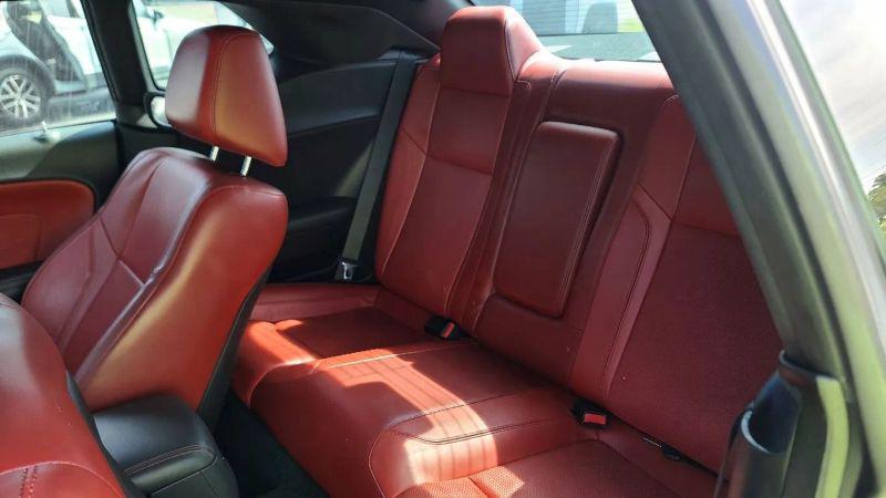 2015 Dodge Challenger R/T Plus
