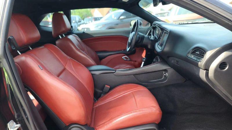 2015 Dodge Challenger R/T Plus