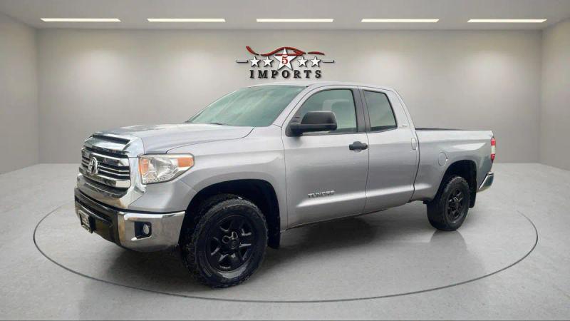 2016 Toyota Tundra SR5 4.6L V8 for sale in Noblesville, IN
