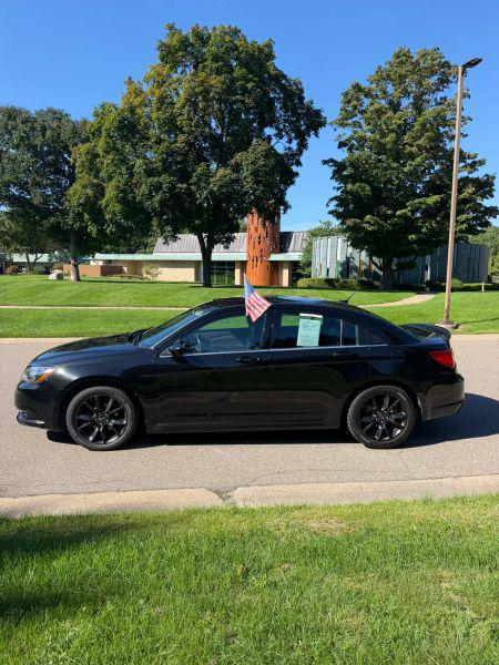 2013 Chrysler 200 Limited