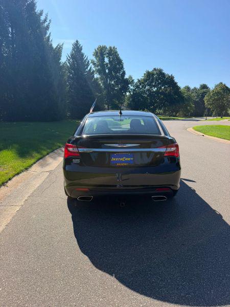2013 Chrysler 200 Limited