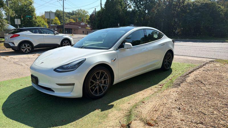 2020 Tesla Model 3 Standard Range Plus Rear-Wheel Drive