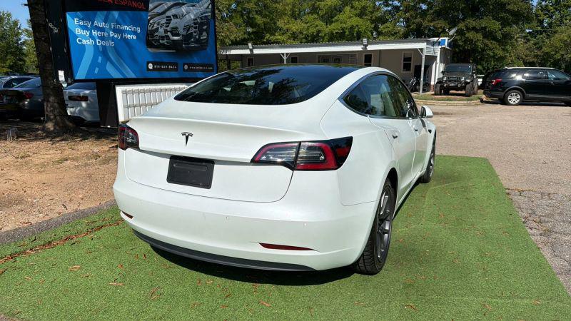 2020 Tesla Model 3 Standard Range Plus Rear-Wheel Drive