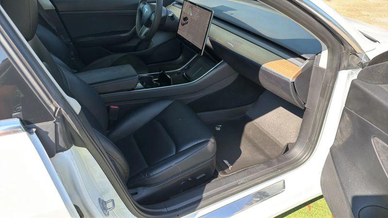 2020 Tesla Model 3 Standard Range Plus Rear-Wheel Drive