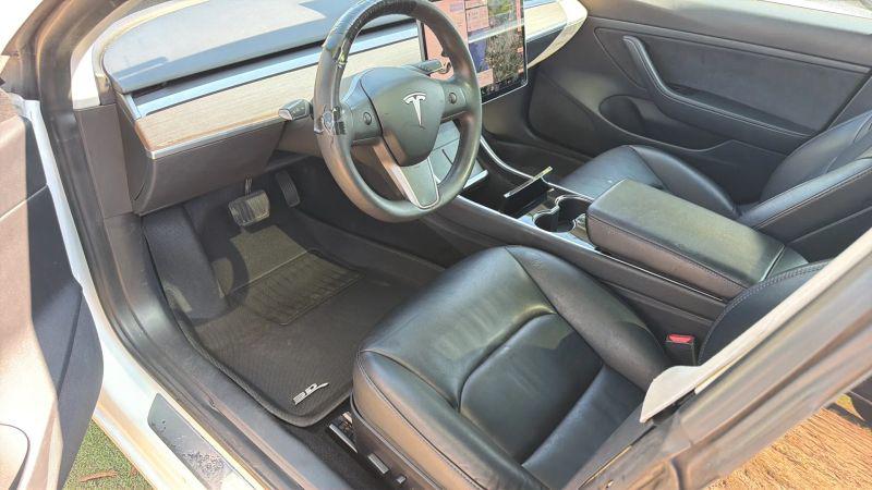 2020 Tesla Model 3 Standard Range Plus Rear-Wheel Drive