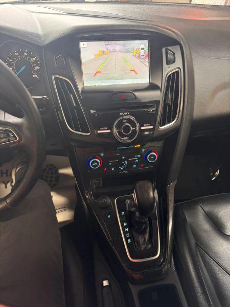 2018 Ford Focus Titanium