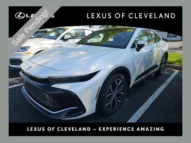 2023 Toyota Crown Limited for sale in Brook Park, OH
