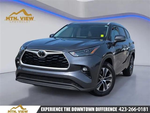 2022 Toyota Highlander XLE for sale in Chattanooga, TN