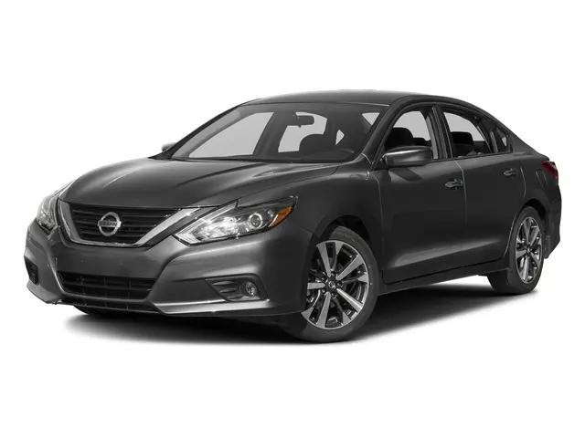 2016 Nissan Altima 2.5 SR for sale in Farmington Hills, MI
