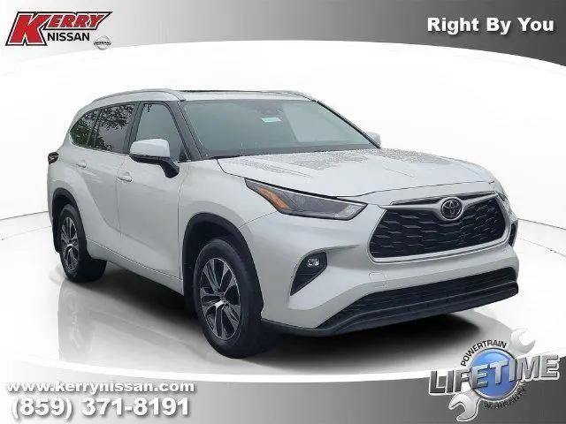 2024 Toyota Highlander XLE for sale in Florence, KY