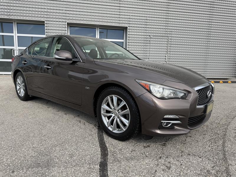 2016 INFINITI Q50 2.0t AWD