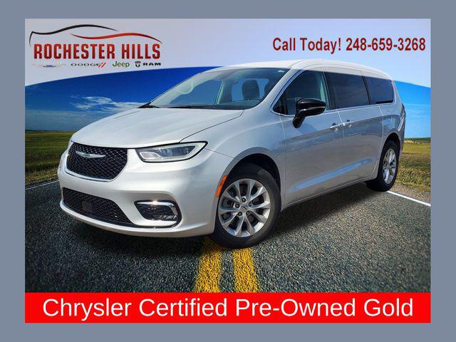 2024 Chrysler Pacifica Touring L AWD for sale in Rochester Hills, MI