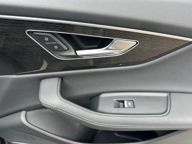 2026 Audi Q8 Premium Plus 55 TFSI quattro Tiptronic