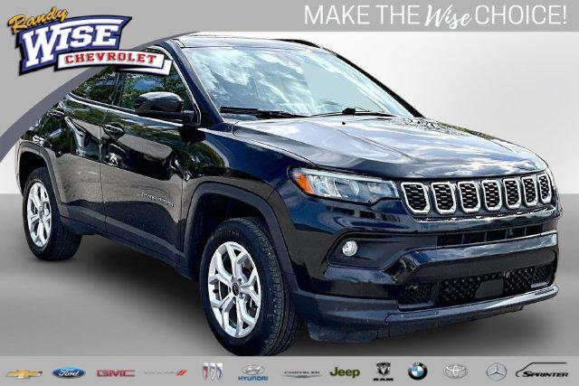 2025 Jeep Compass Latitude 4x4 for sale in Flint, MI