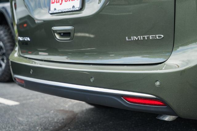 2027 Chrysler Pacifica Limited