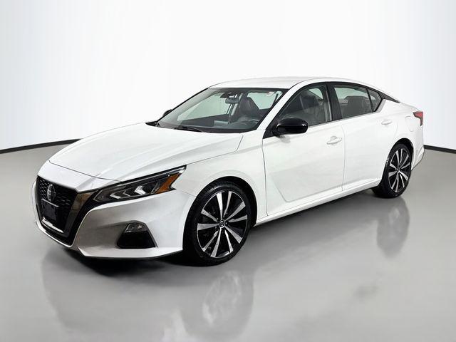 2022 Nissan Altima SR FWD for sale in Kingsville, MD