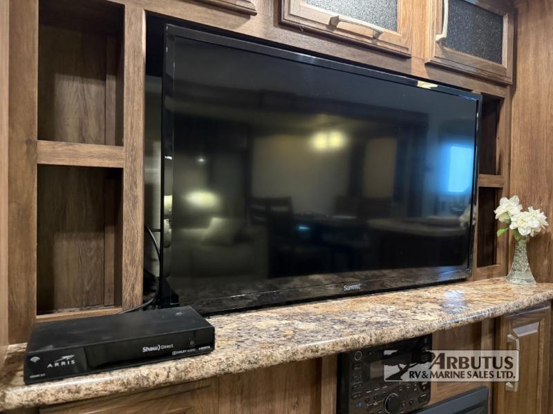 2017 Keystone RV Cougar 333MKS FIFTH WHEEL
