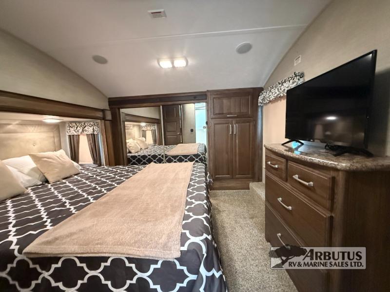 2017 Keystone RV Cougar 333MKS FIFTH WHEEL