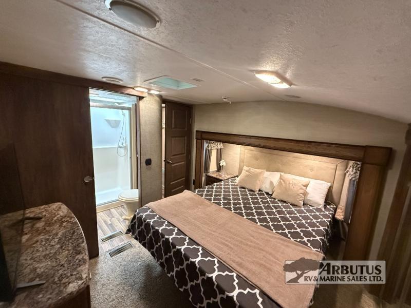 2017 Keystone RV Cougar 333MKS FIFTH WHEEL