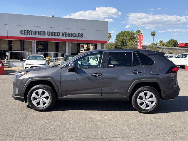 2025 Toyota RAV4 LE