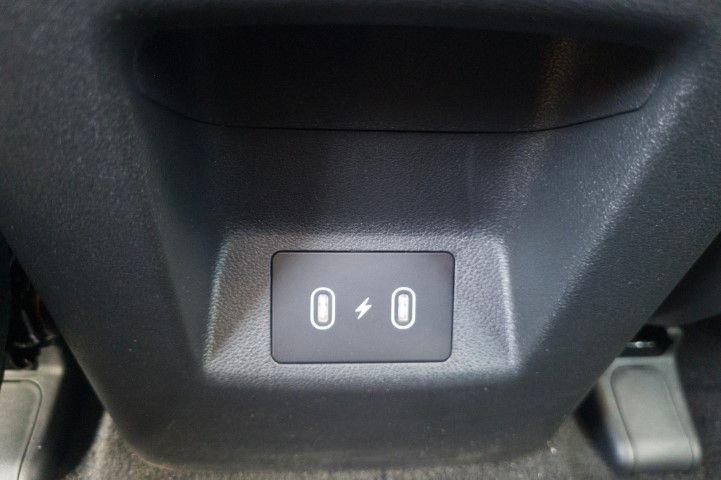 New 2026 White Pearl HYUNDAI SEL Plus FWD image 19