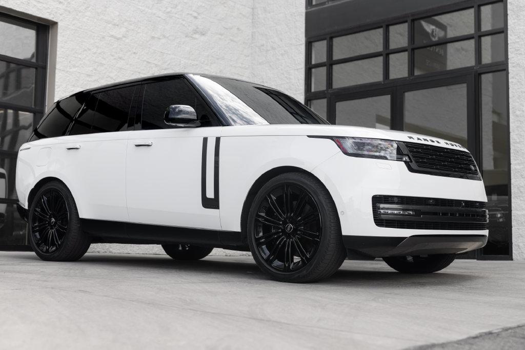/2024 Land-Rover Range-Rover