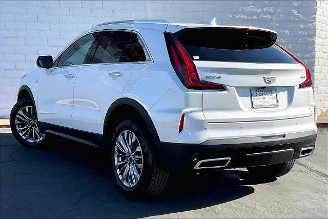 2024 Cadillac XT4 FWD Premium Luxury