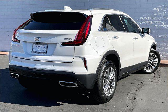 2024 Cadillac XT4 FWD Premium Luxury
