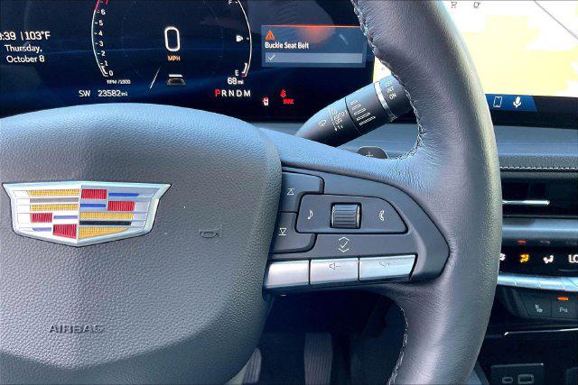 2024 Cadillac XT4 FWD Premium Luxury