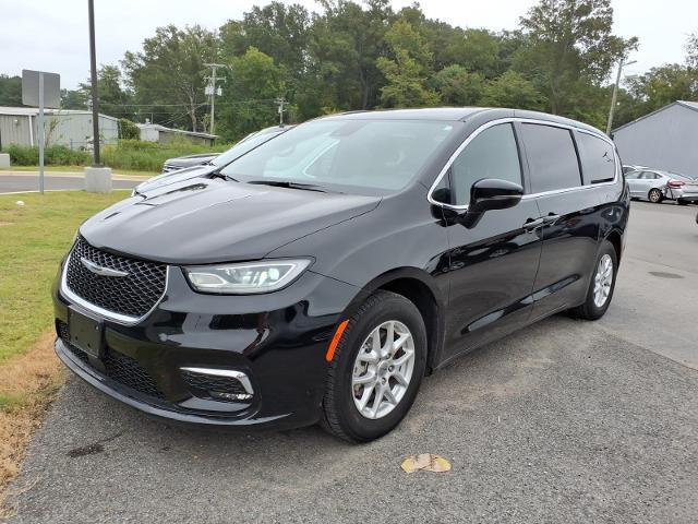 2025 Chrysler Pacifica Select for sale in Hartselle, AL