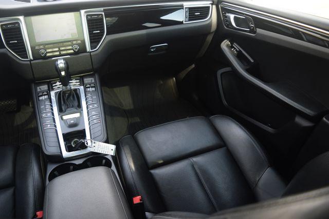2018 Porsche Macan Base