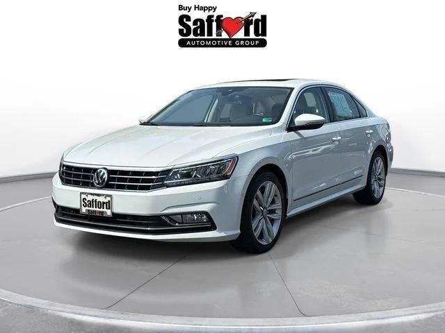 2017 Volkswagen Passat 1.8T SEL Premium 2017 Volkswagen Passat 1.8T SEL Premium