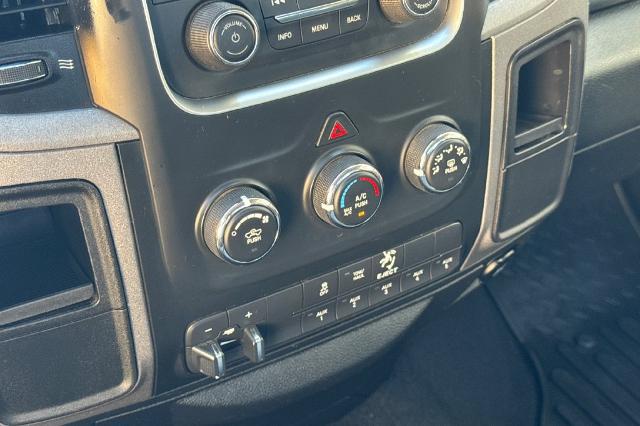 2017 Ram 2500 Tradesman Regular Cab 4x2 8 Box