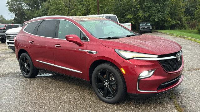 2023 Buick Enclave Essence AWD