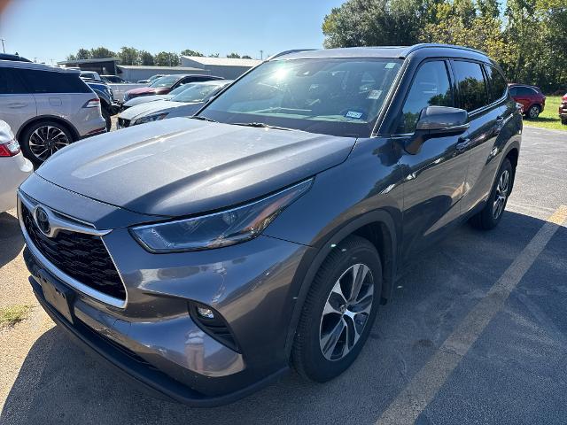 2021 Toyota Highlander XLE for sale in Tyler, TX