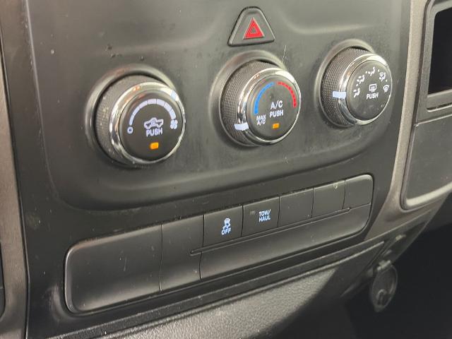 2018 Ram 1500 Express Quad Cab 4x4 64 Box