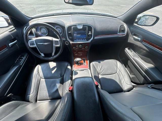 2014 Chrysler 300 Base