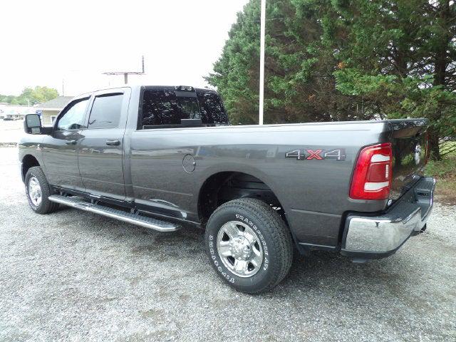 2024 RAM 2500 Tradesman Crew Cab 4x4 8 Box 2024 RAM 2500 Tradesman Crew Cab 4x4 8 Box